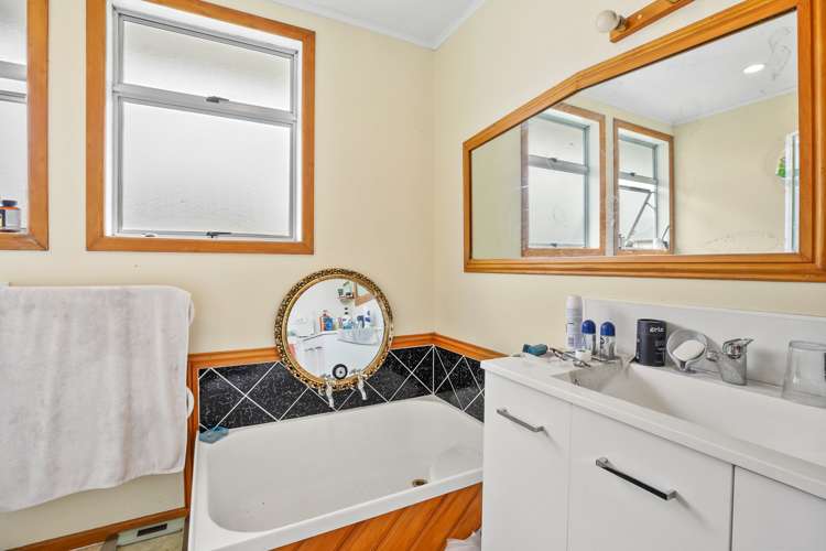 8 Sapphire Place Chartwell_13