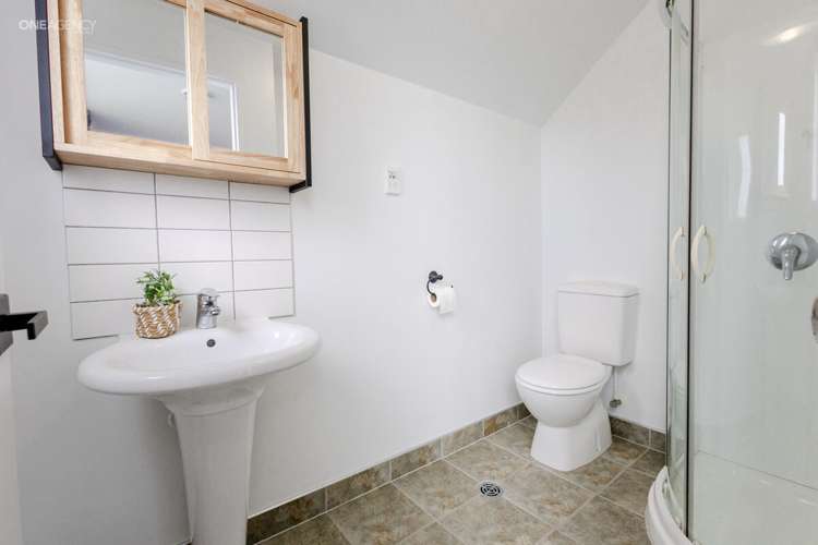 86 Bealey Street Hokitika_28