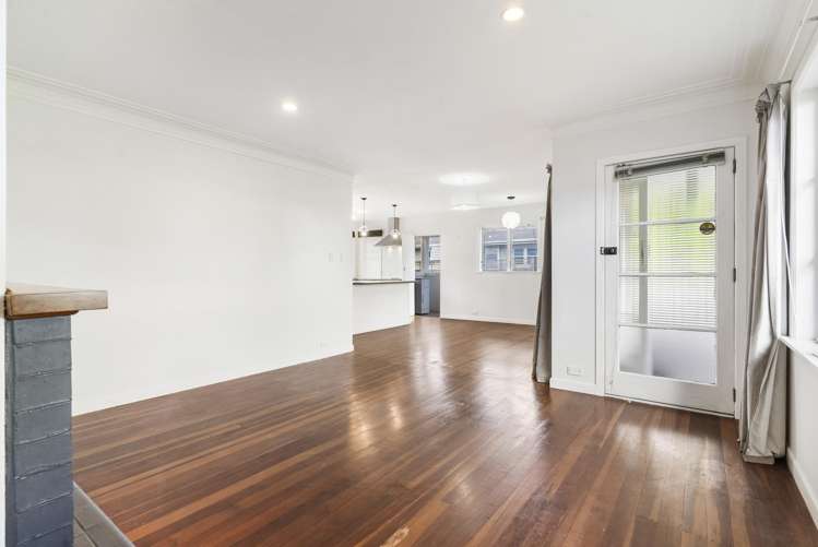 69 Matipo Road Te Atatu Peninsula_8