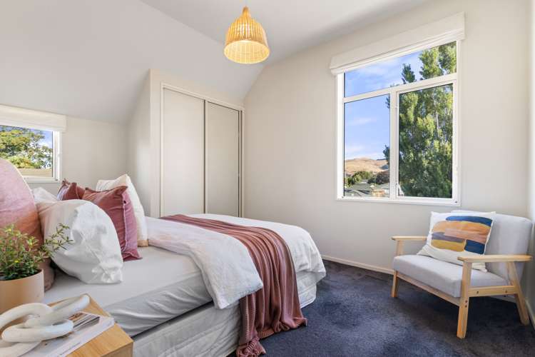 17 Acorn Close Waltham_17