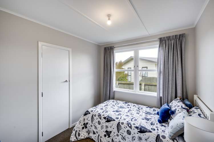 64 Tarbet Street Flaxmere_7