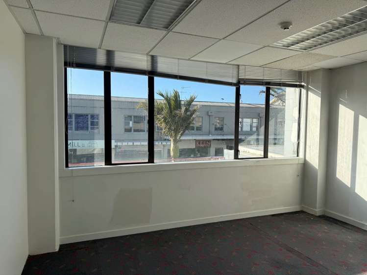 362 Great North Road Henderson_5