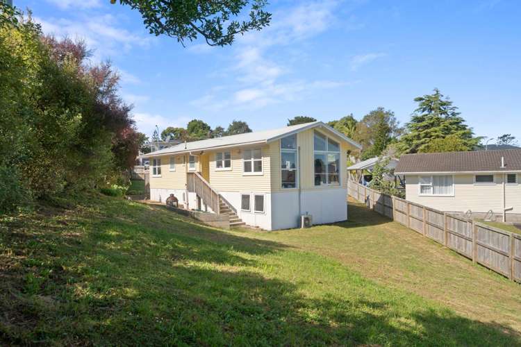 62 Totaravale Drive Totara Vale_15