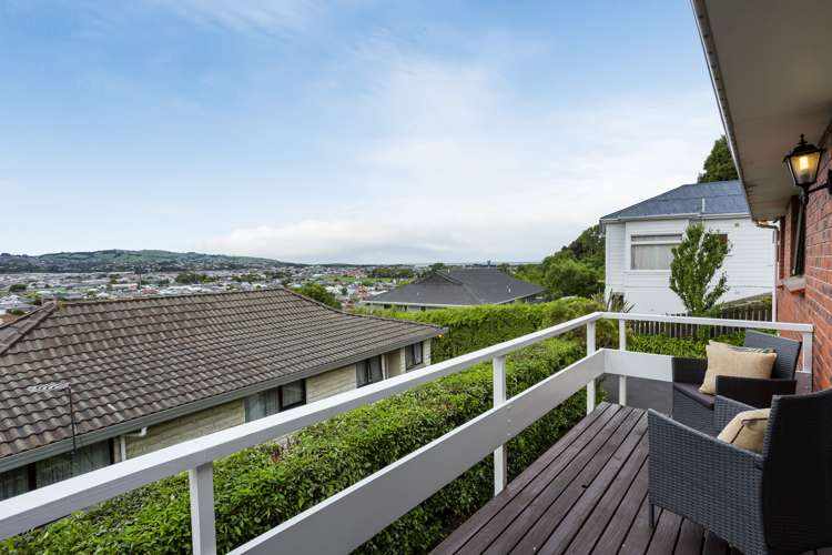 29 Easther Crescent Kew_19