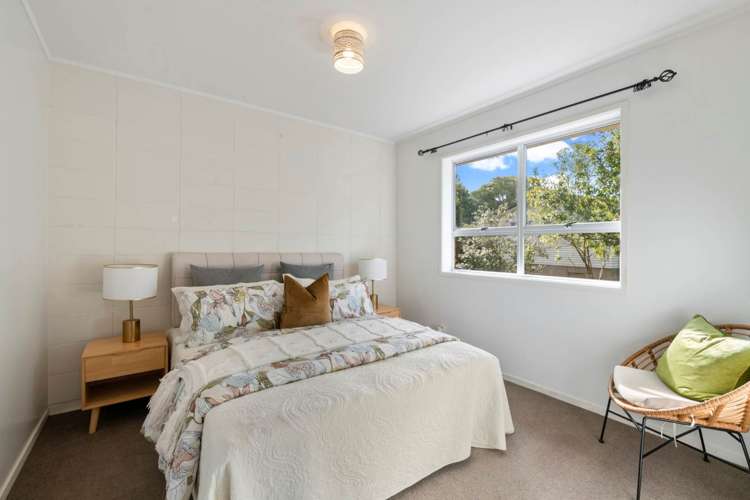 2/6 Awaruku Road Torbay_7