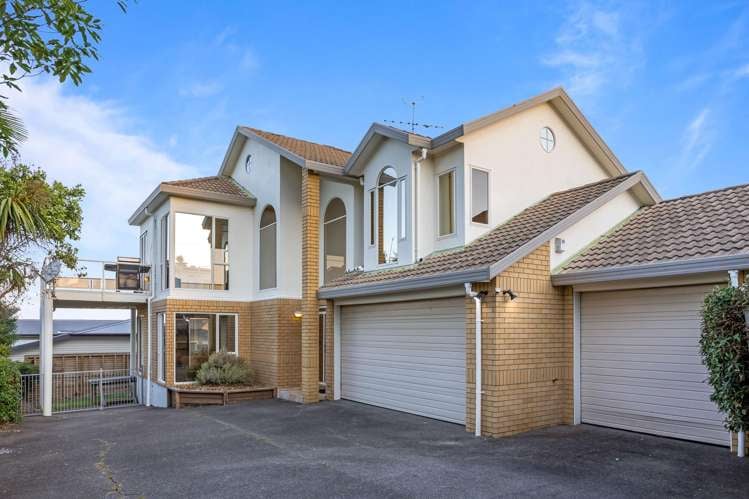1019A Whangaparaoa Road_0