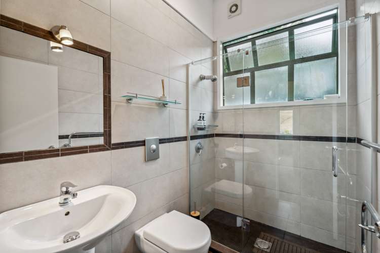 22b Lochy Road Fernhill/Sunshine Bay_16