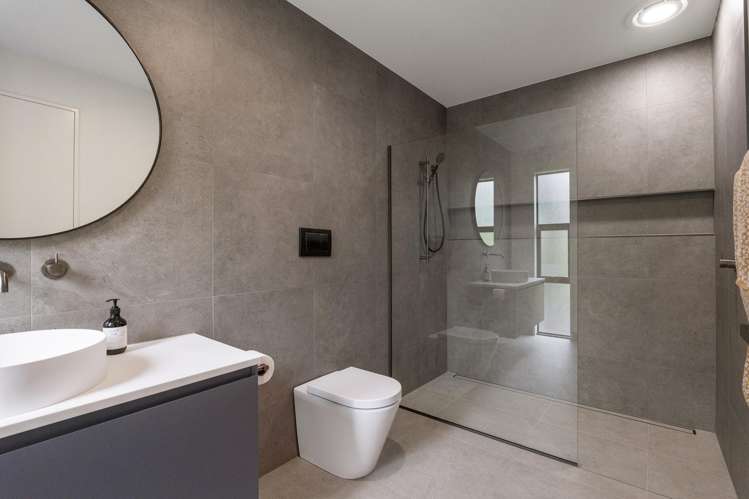 14 Steve Askin Drive Cracroft_13