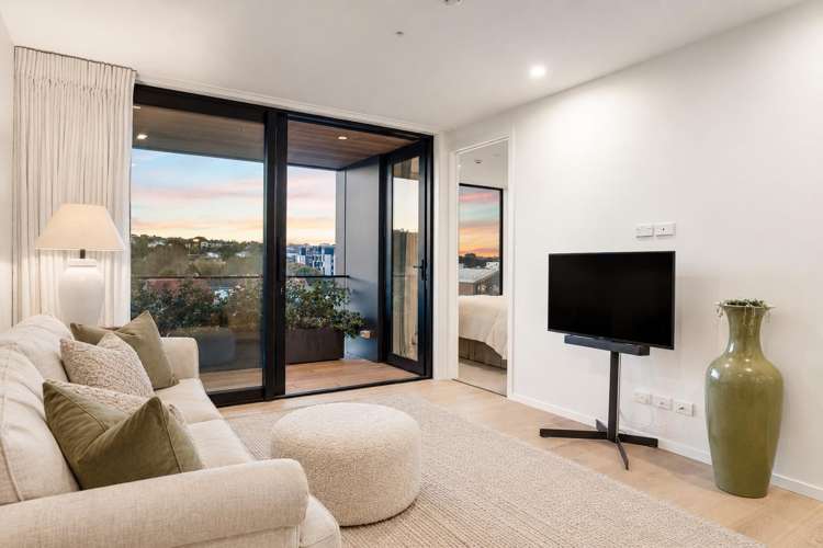 303/32 Anzac Road Browns Bay_2