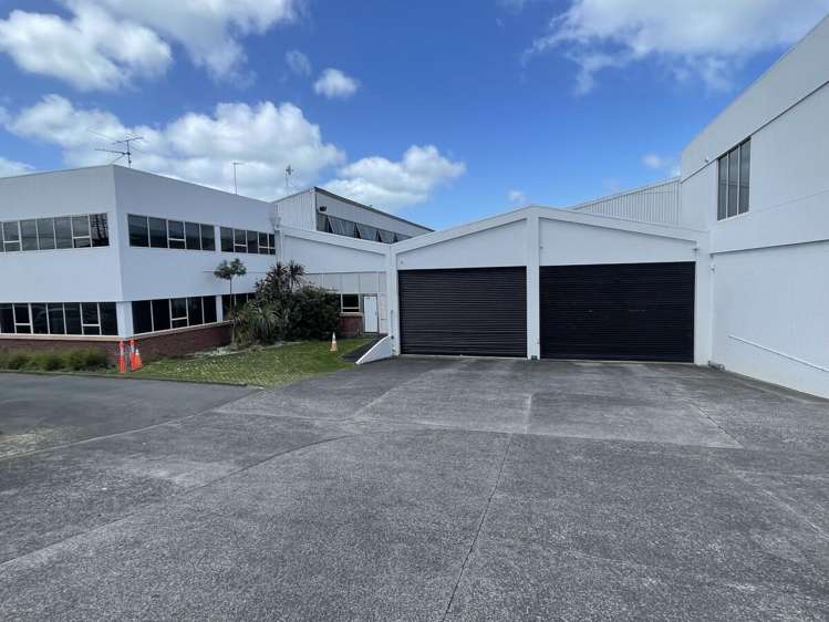 217-225 Archers Road Wairau Valley_1