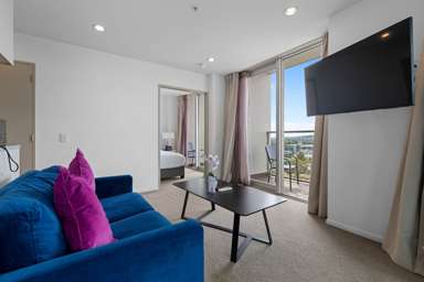 1208/17 Amersham Way_1