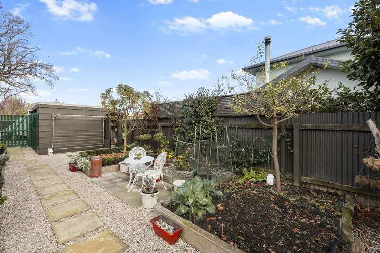 5/6 Poynter Street Blenheim Central_15