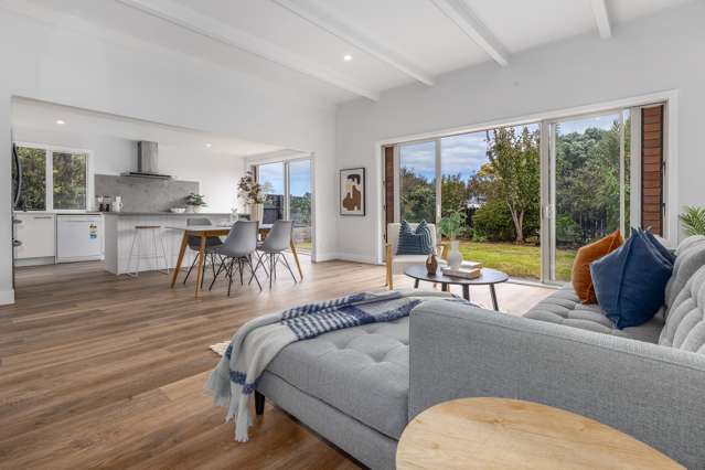 92 Michael Road Paraparaumu_2