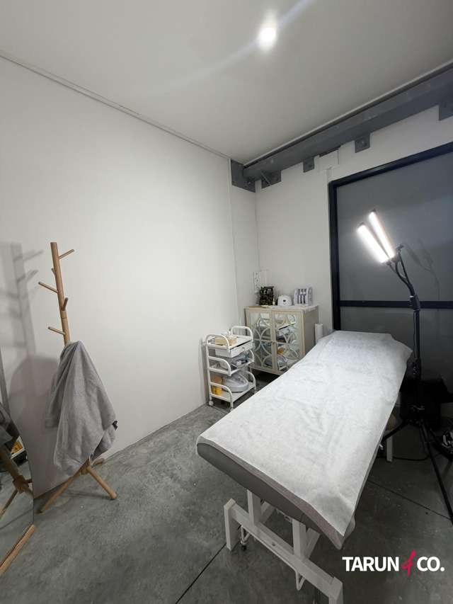 2/90 Hobsonville Road Hobsonville_4