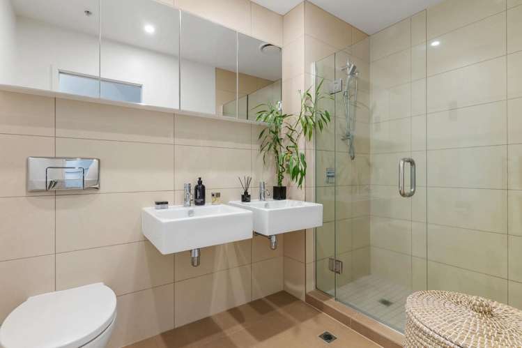 111/16 Huron Street Takapuna_13