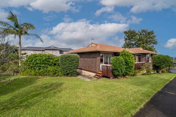 16 Tercel Place Sunnyhills_21