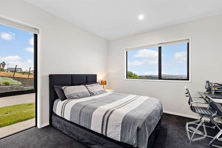 26 Lawrence Carter Drive Bombay_9