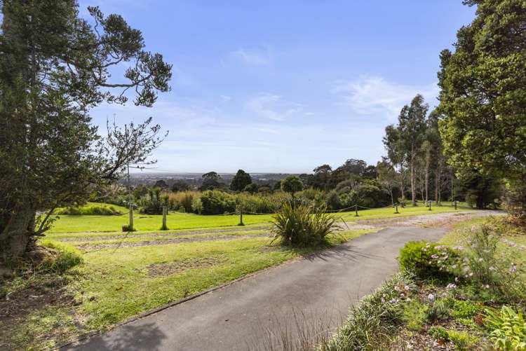 87 Carter Road Oratia_5