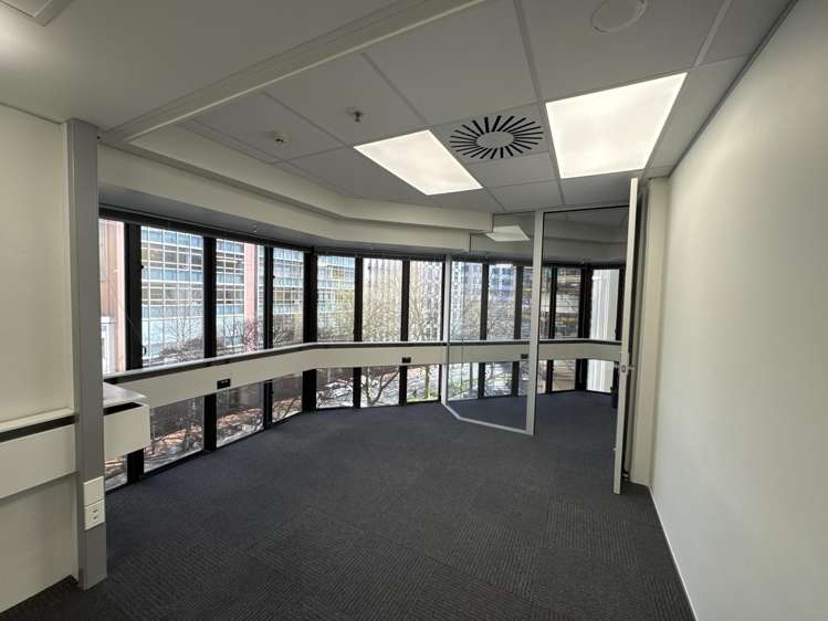 4B/117 Lambton Quay Wellington Central_5
