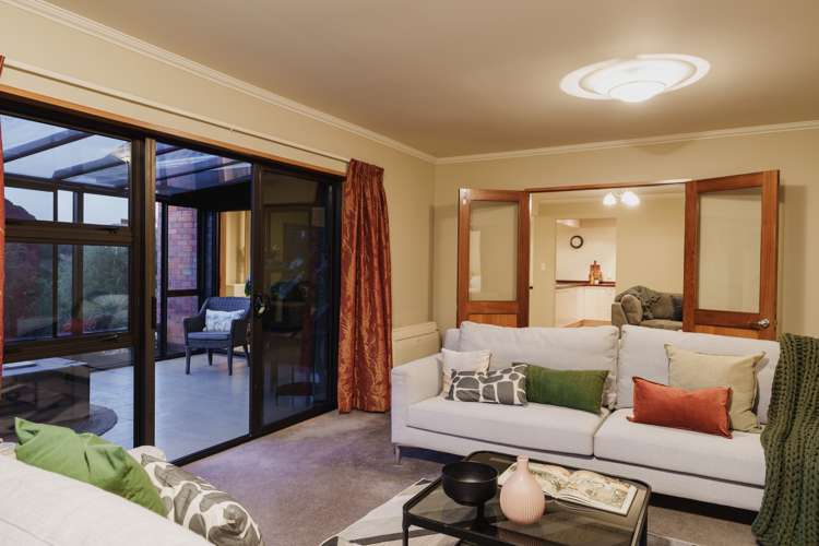 16 Freyberg Road Fairfield_14