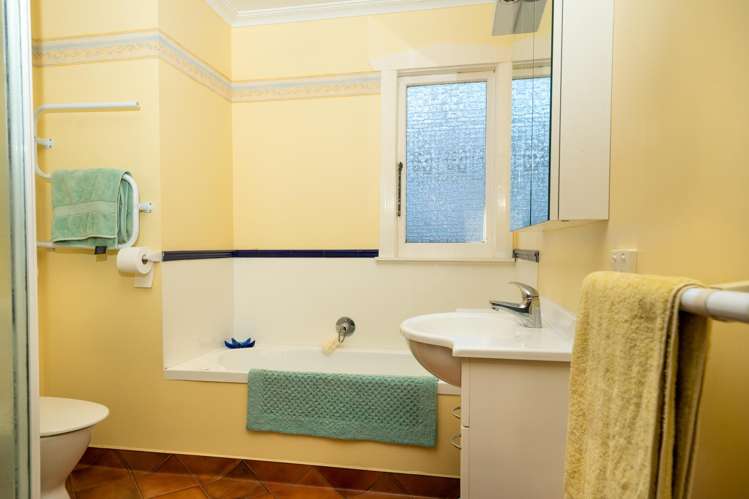 17 Graham Street Petone_11