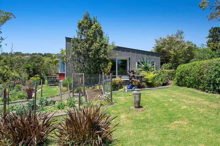 56a Kaipara Coast Highway Helensville_33