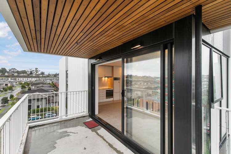 402/3 Bluegrey Avenue Stonefields_7