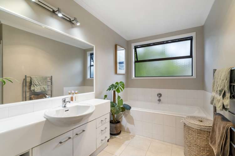 15 Henry Partington Place Greenhithe_15