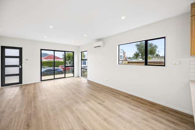 1/11 Karamu Street Te Atatu Peninsula_2