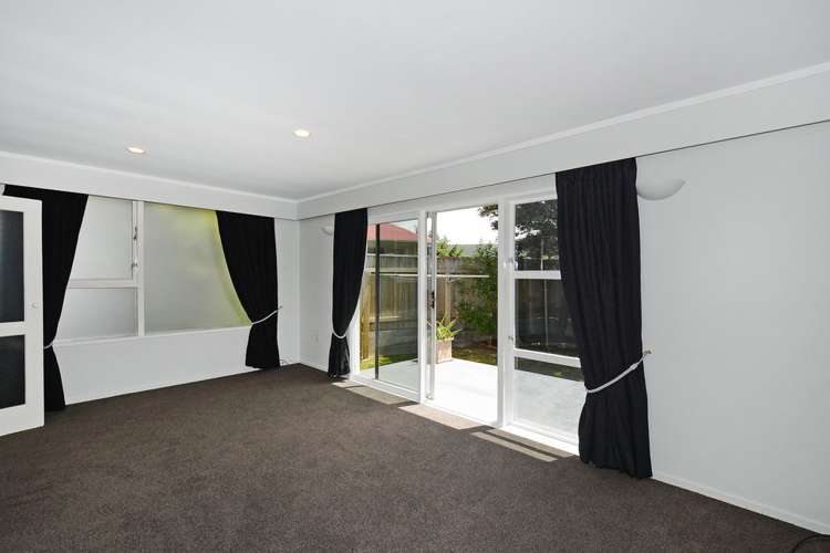 20 Castle Crescent Stokes Valley_8