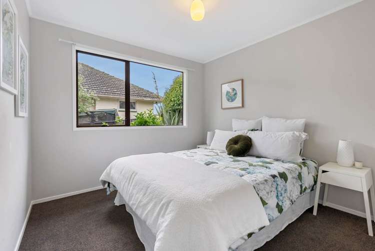 94 Lancaster Road Beach Haven_13