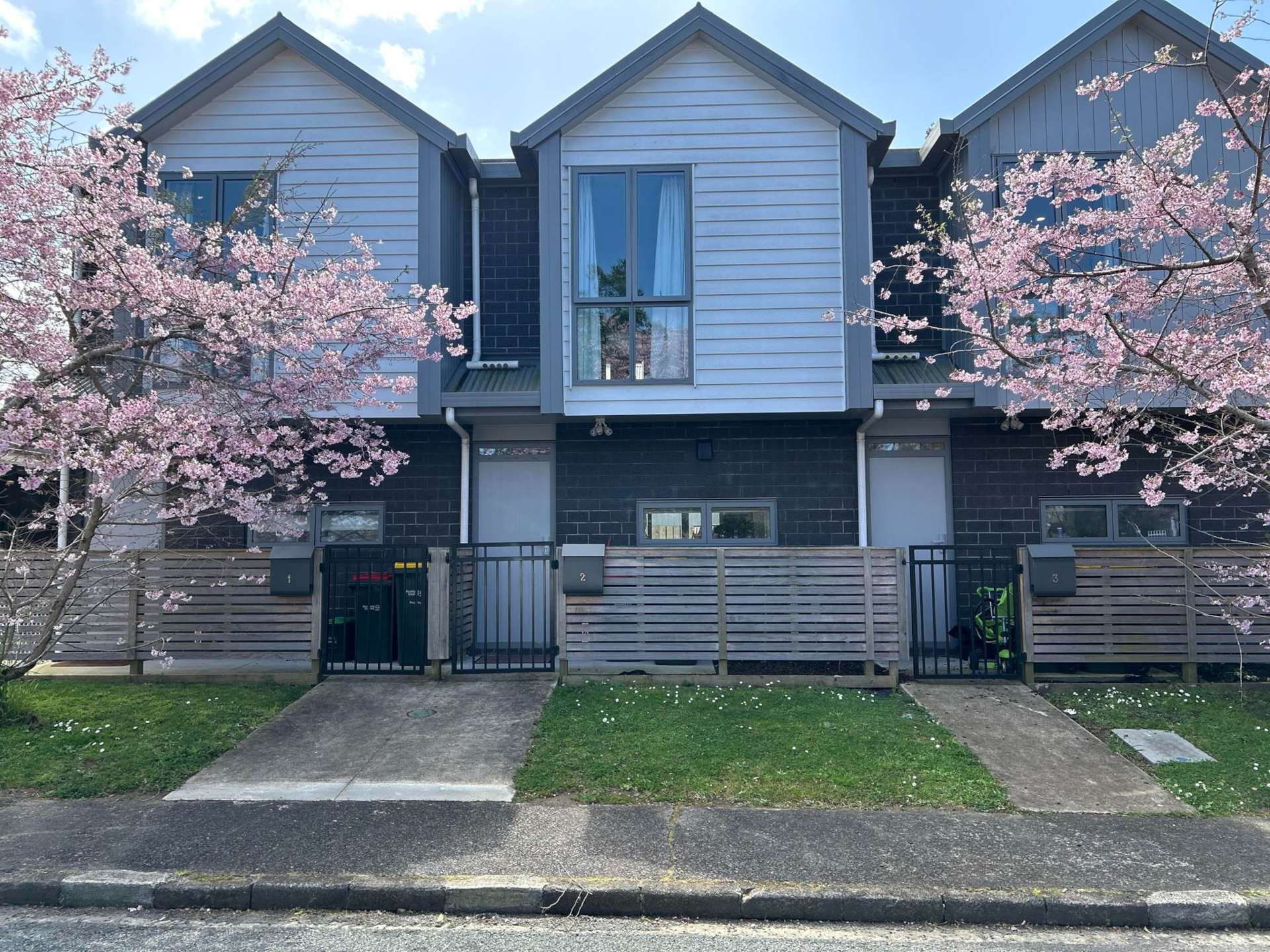 3/21 Moor Avenue Te Atatu Peninsula_0