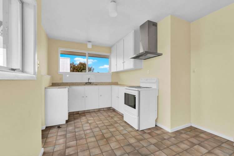 3/584 Cashel Street Linwood_2