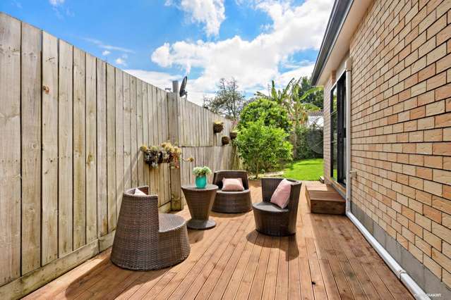 16a Airdrie Road Ranui_1