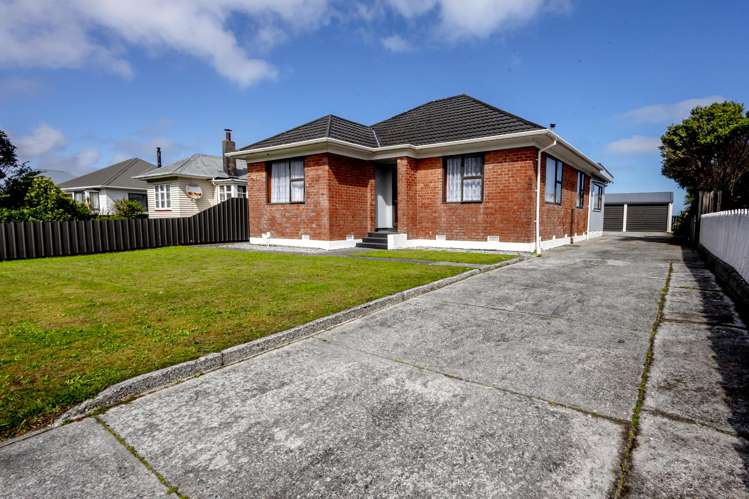 54 Firth Street Cobden_29