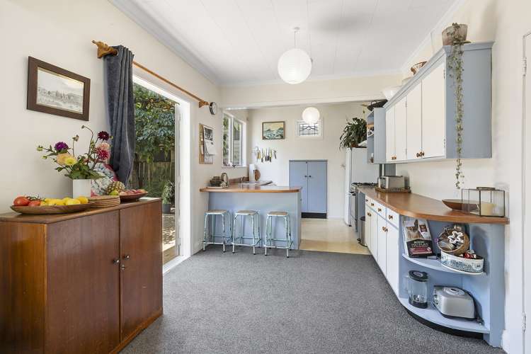 14 Lonsdale Crescent Rongotai_7