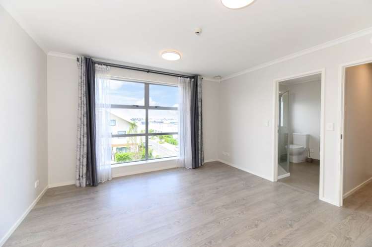 154 Hobsonville Point Road Hobsonville_15