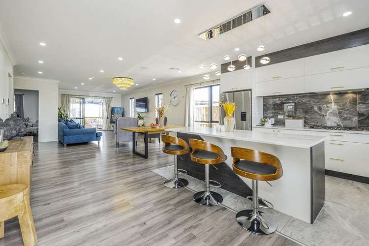 29 Black Beech Crescent Takanini_11