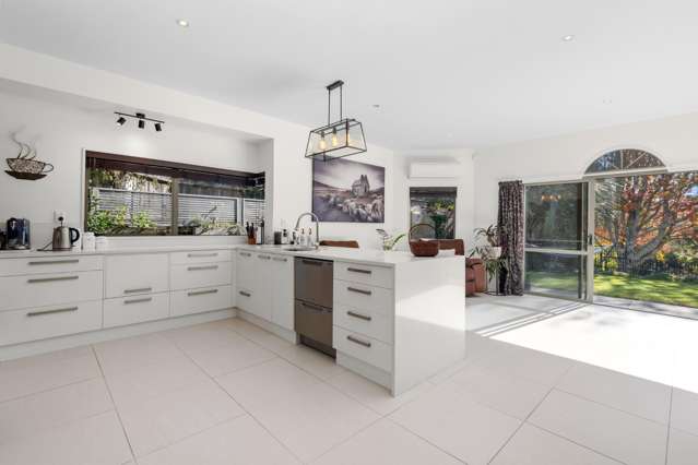 38 Rowesdale Drive Ohauiti_1