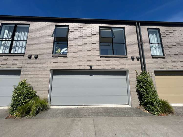 9 Verdant Lane Mt Wellington_17