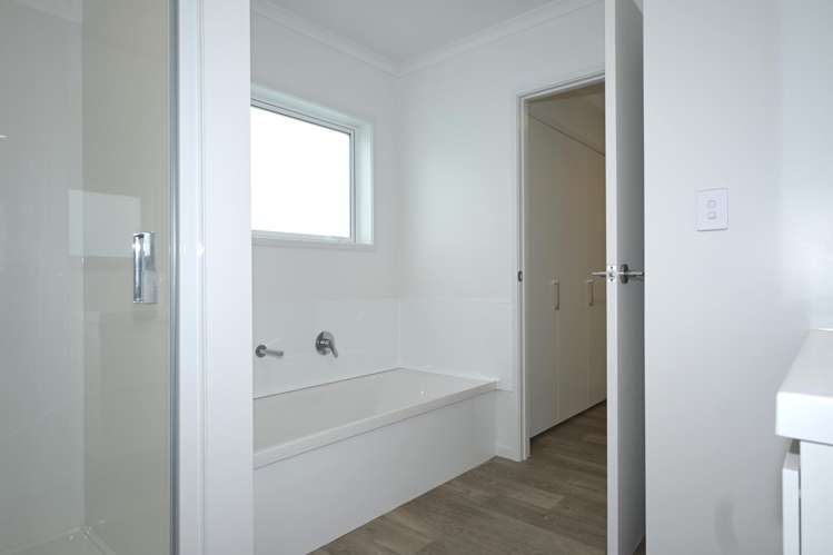 15 River Road Kawerau_9