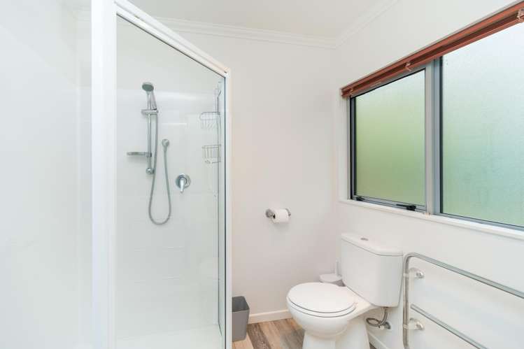29 La Lena Grove Fitzherbert_20
