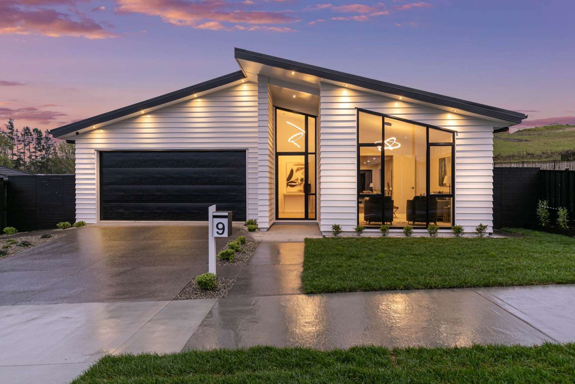 9 Fallowdown Street Wainui_0