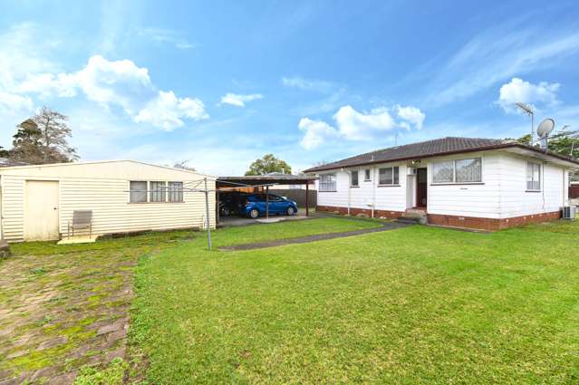 63 Chilcott Road Henderson_3