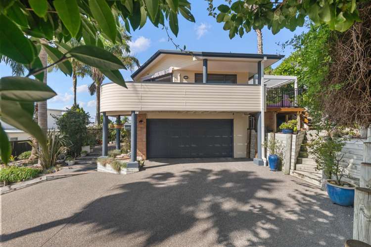 190 Welcome Bay Road_0