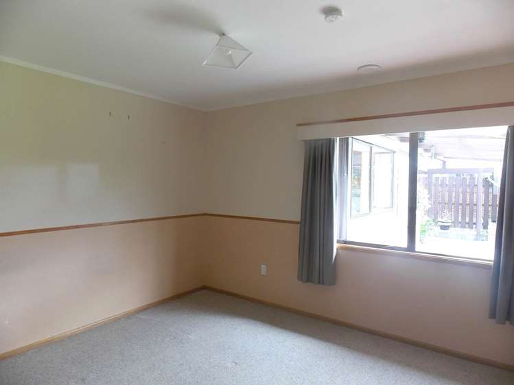 8 Muscat Place Henderson_14