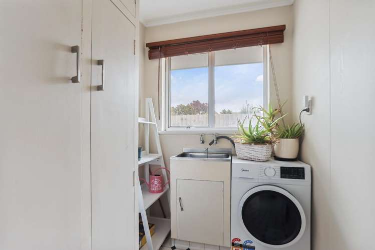 1/18 Pahau Place Cracroft_17