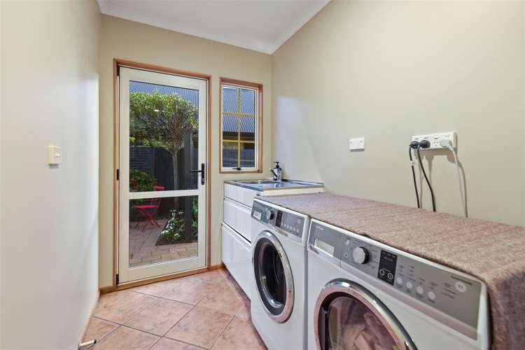 3 Takapu Place Huntington_26