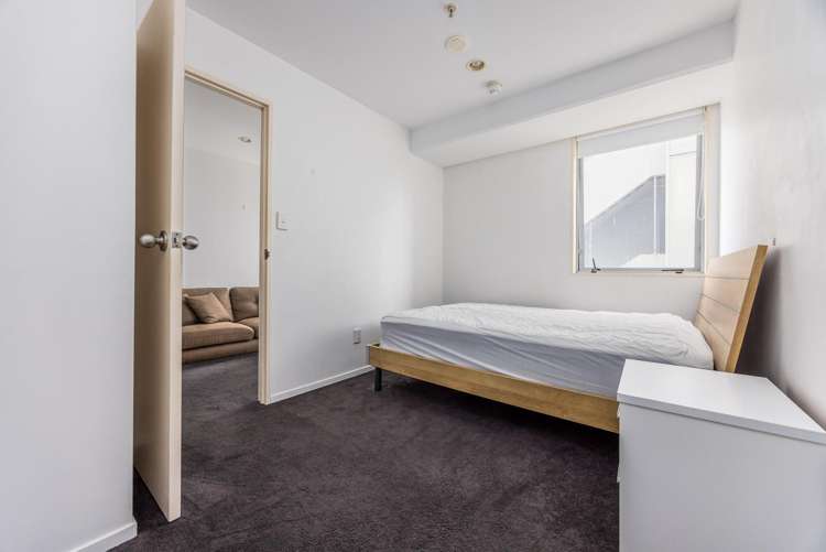 8G/113 Vincent Street_5