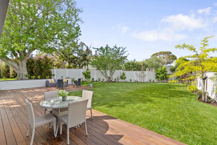 9 Tui Street Belmont_3